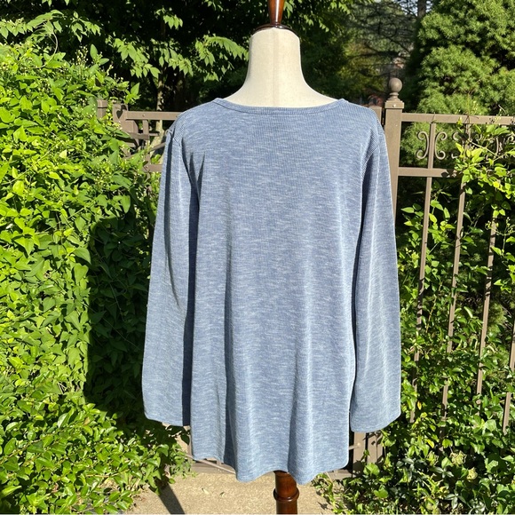 NWOT Acting Pro Adjustable Cinched/Ruched Tie Front V-neck Pinstripe Top - Picture 8 of 16